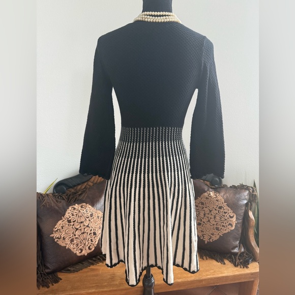 French Connection Vintage Sunrise Tellin Knit Dress Size 6 - Picture 5 of 8